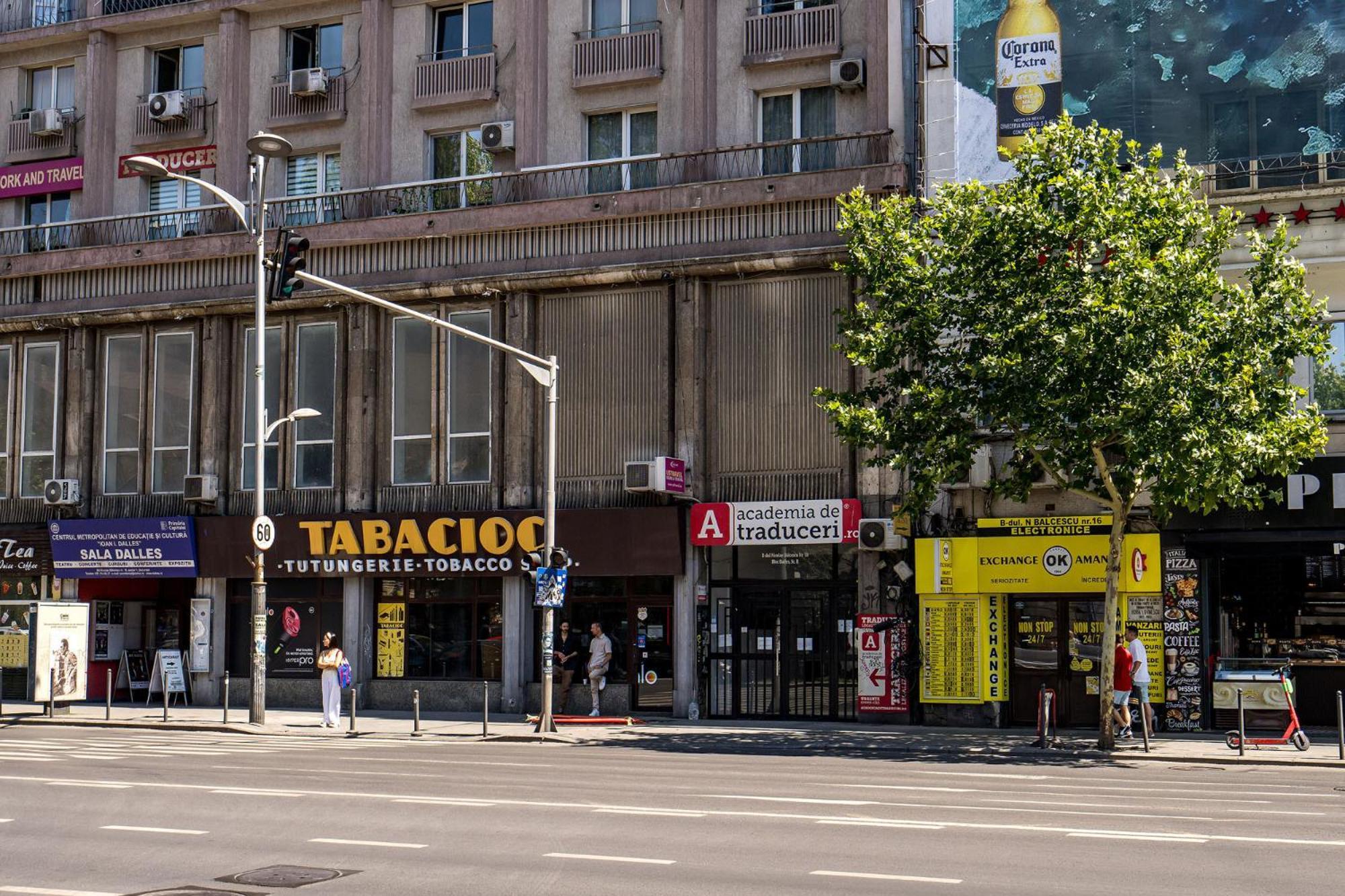 Romana Vibe Elegance In The Heart Of The City Bucharest Exterior photo